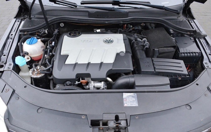 Volkswagen CC cena 32800 przebieg: 245772, rok produkcji 2008 z Puławy małe 781